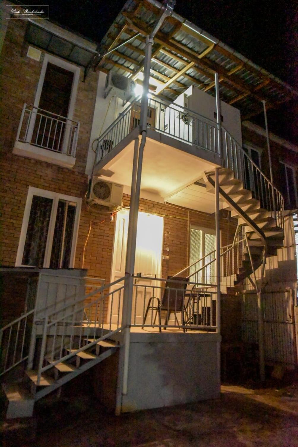 Apartment Soho Tabidze Kutaisi Ngoại thất bức ảnh