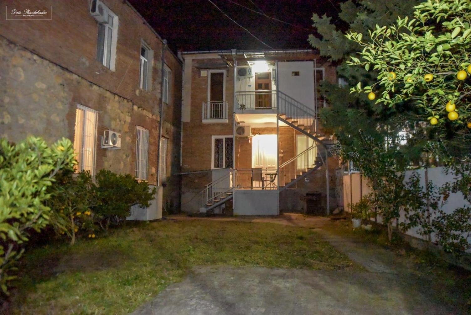Apartment Soho Tabidze Kutaisi Ngoại thất bức ảnh