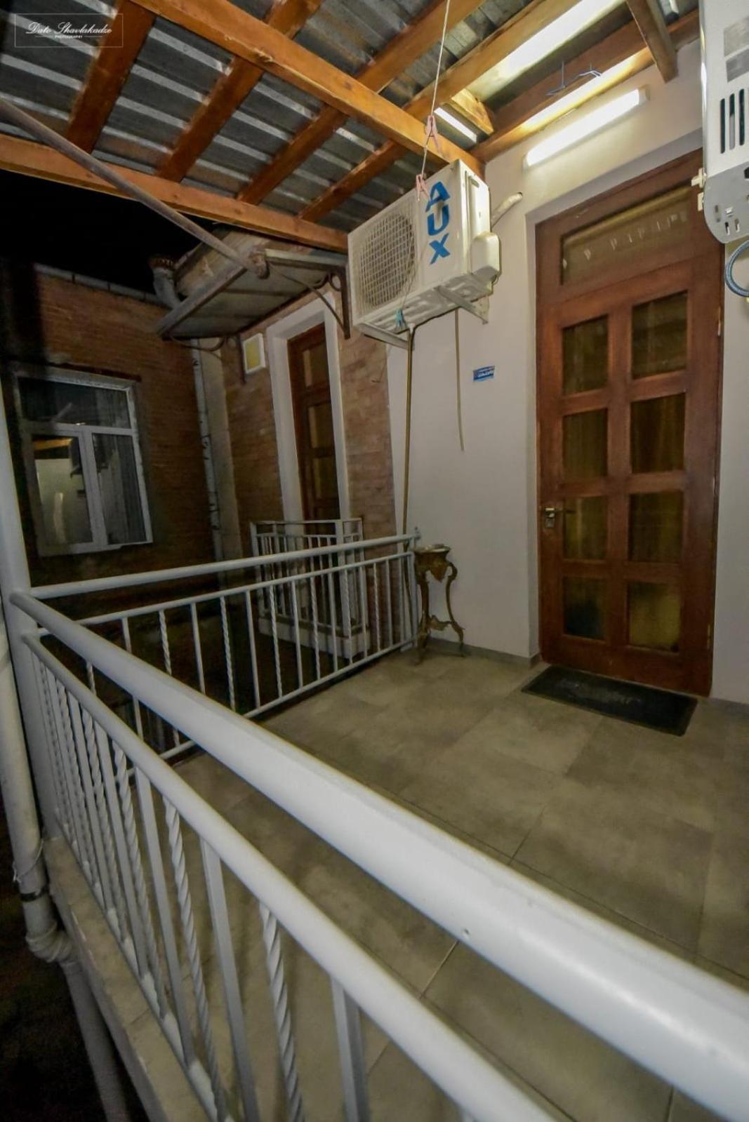 Apartment Soho Tabidze Kutaisi Ngoại thất bức ảnh