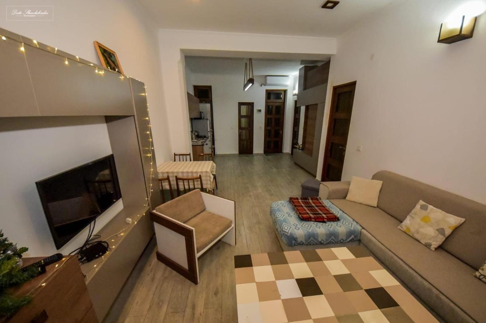 Apartment Soho Tabidze Kutaisi Ngoại thất bức ảnh